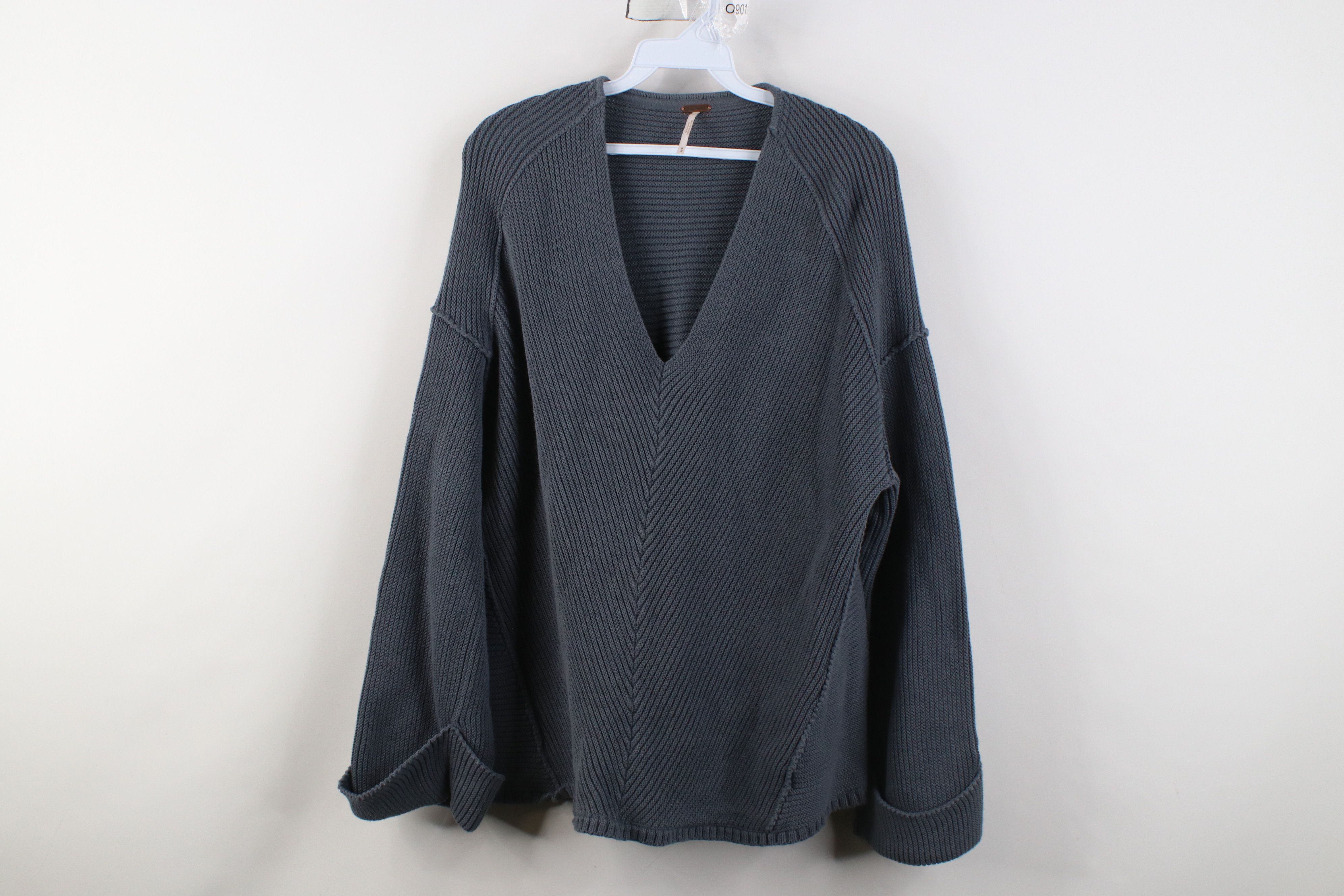 Free People Free People Chic Babydoll Heavy Knit Oversized Sweater Size M / US 6-8 / IT 42-44 - 1 Thumbnail