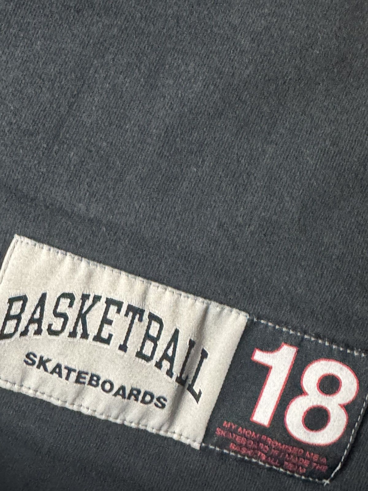 Vintage Basketball Skateboard shirt Size US S / EU 44-46 / 1 - 4 Thumbnail