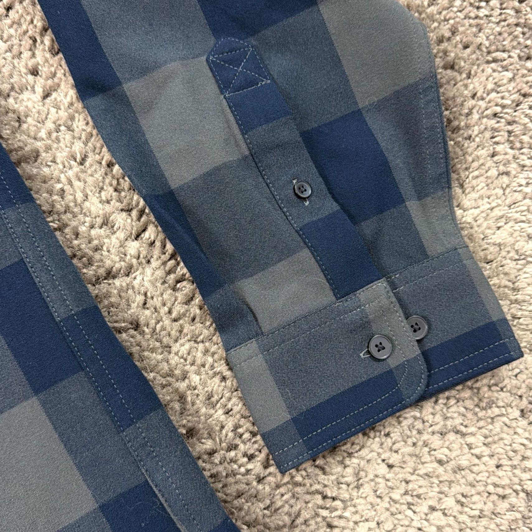 Mizzen+Main Mizzen+Main Shirt Mens M Blue Plaid Long Sleeve Casual Pockets Stretch Button-Up Size US M / EU 48-50 / 2 - 3 Thumbnail