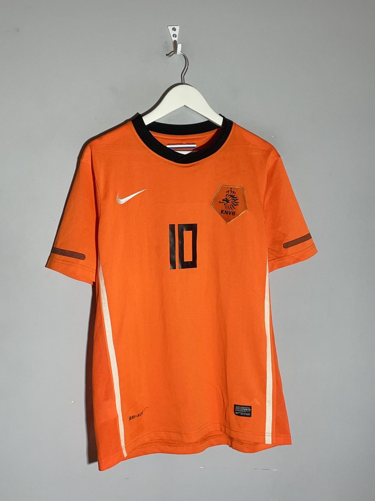 Nike × Vintage #10 Wesley Sneijder Netherlands Nike 2010 Home Football Size US L / EU 52-54 / 3 - 3 Thumbnail