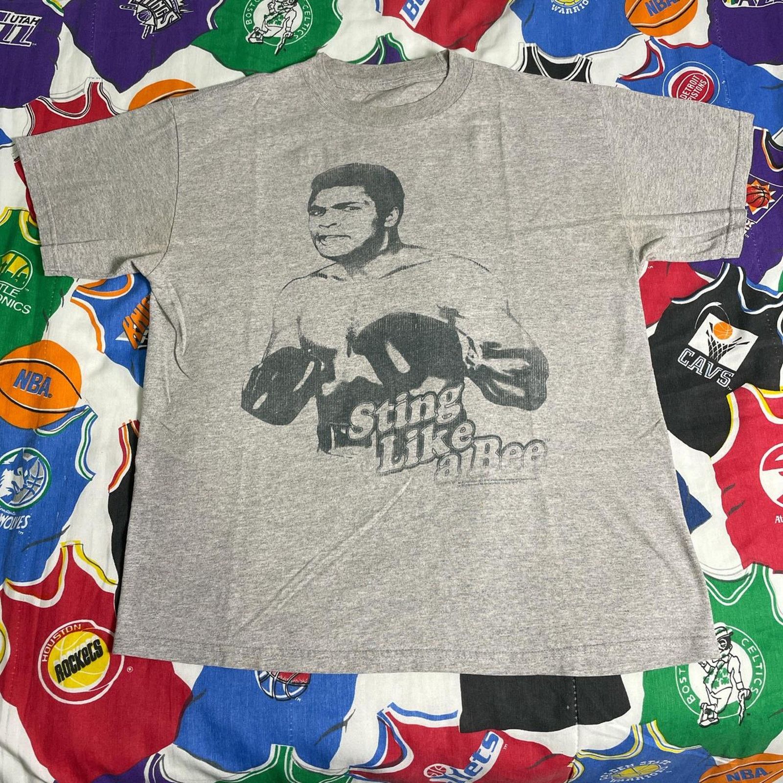 Other Y2K Muhammad Ali Sting Like A Bee Boxing Merch Rare Tee Size US M / EU 48-50 / 2 - 1 Thumbnail