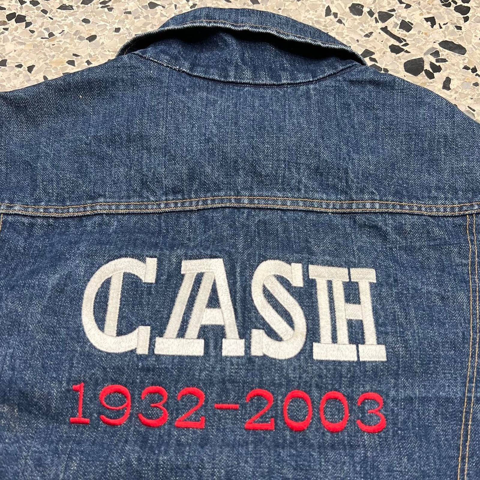 Vintage × Wrangler VINTAGE Y2K JOHNNY CASH EMBROIDERED MEMORIAL DENIM JACKET Size US S / EU 44-46 / 1 - 2 Thumbnail