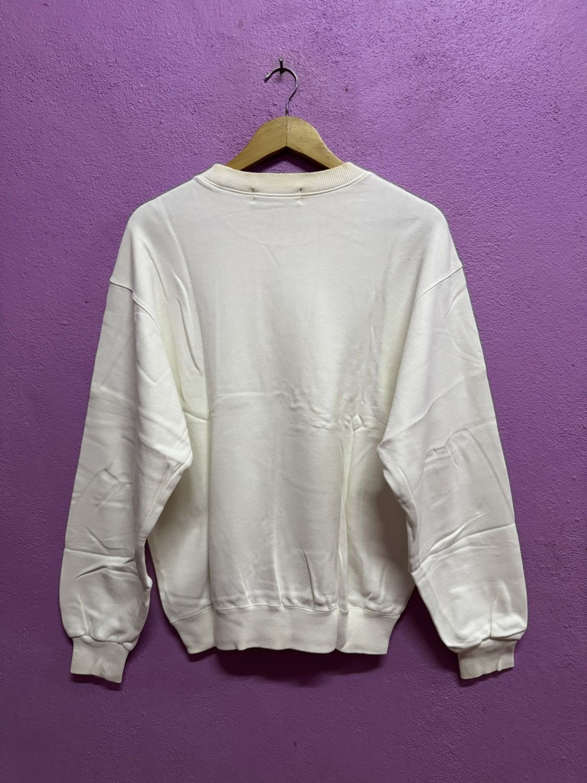 Valentino Vintage 90's Rudolph Valentino Sports Sweatshirts Size L Size US L / EU 52-54 / 3 - 2 Thumbnail