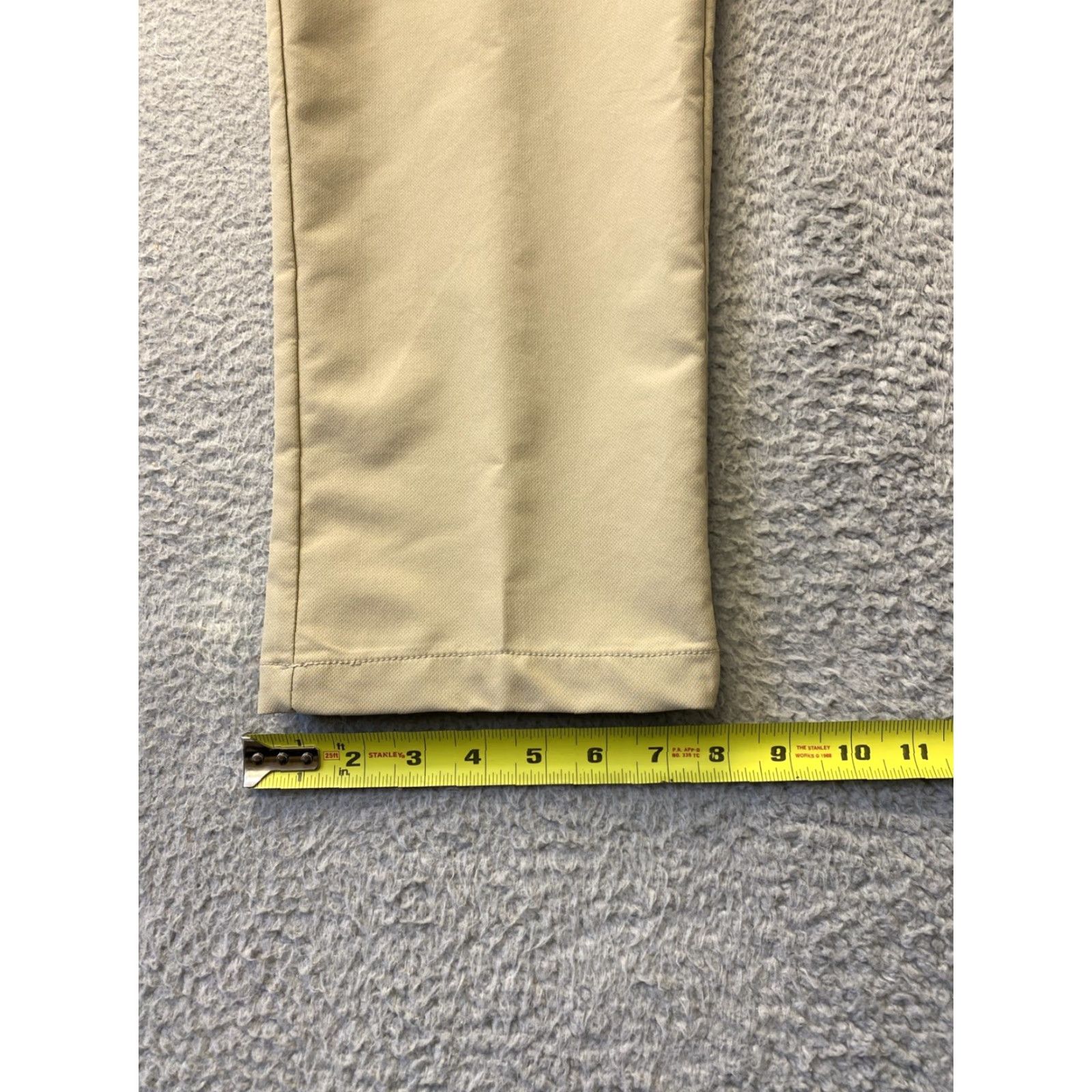 Banana Republic VINTAGE Banana Republic Golf Pants Men's 40x29 Flat Khaki Slim Stretch Wicking 166-9 Size US 40 / EU 56 - 7 Thumbnail