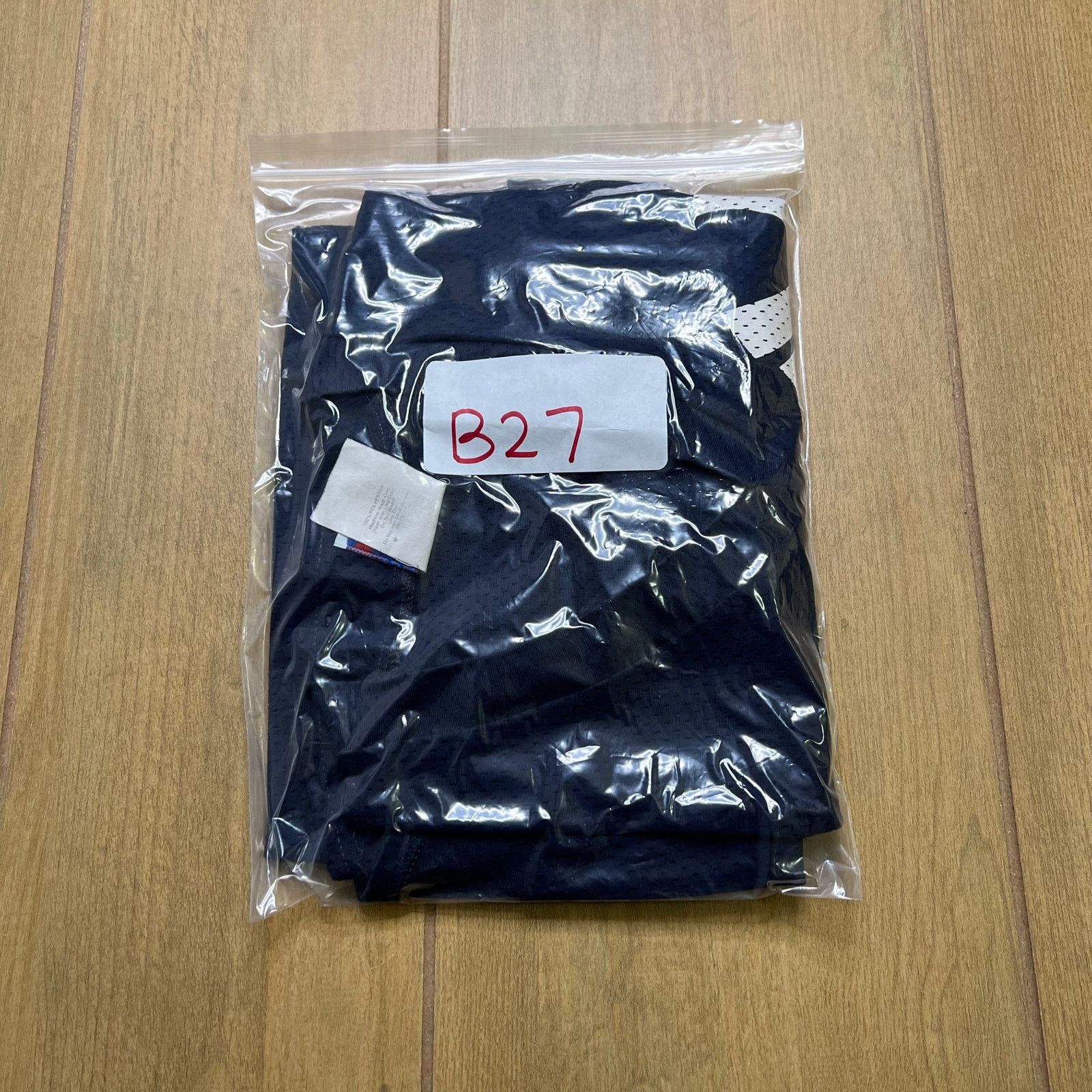 Majestic Vintage Derek Jeter #2 New York Yankees Jersey 90s World XL Size US XL / EU 56 / 4 - 13 Thumbnail