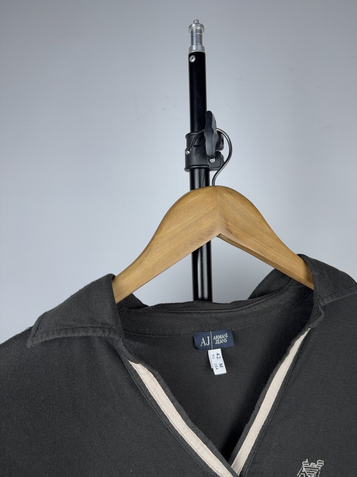Armani Vintage 90s Retro Armani Jeans V-Neck Long Sleeve Logo Top Size M / US 6-8 / IT 42-44 - 6 Thumbnail