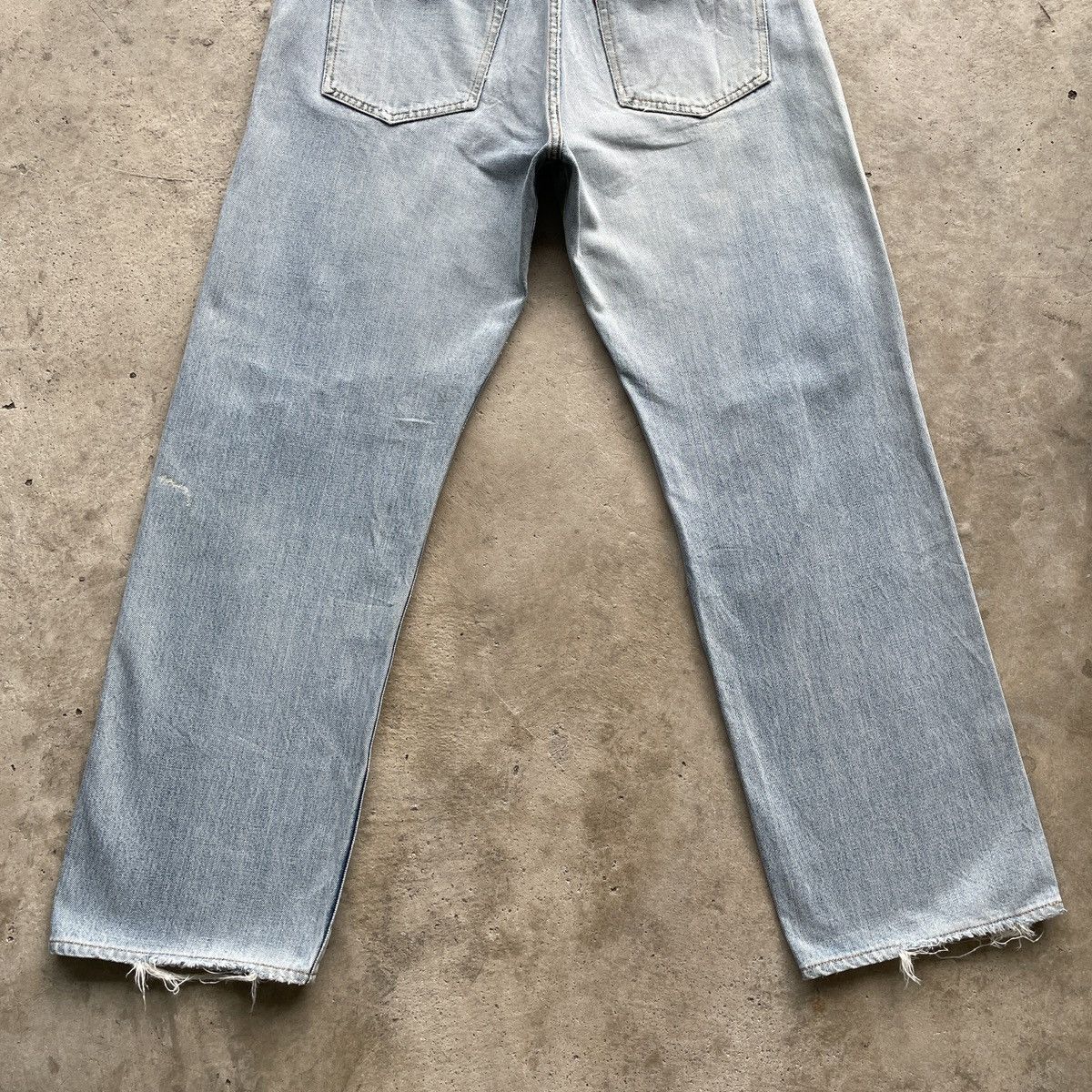 Japanese Brand × Jean × Vintage Vintage Japanese Distressed Light Wash Faded Jeans Pants Size US 32 / EU 48 - 14 Thumbnail