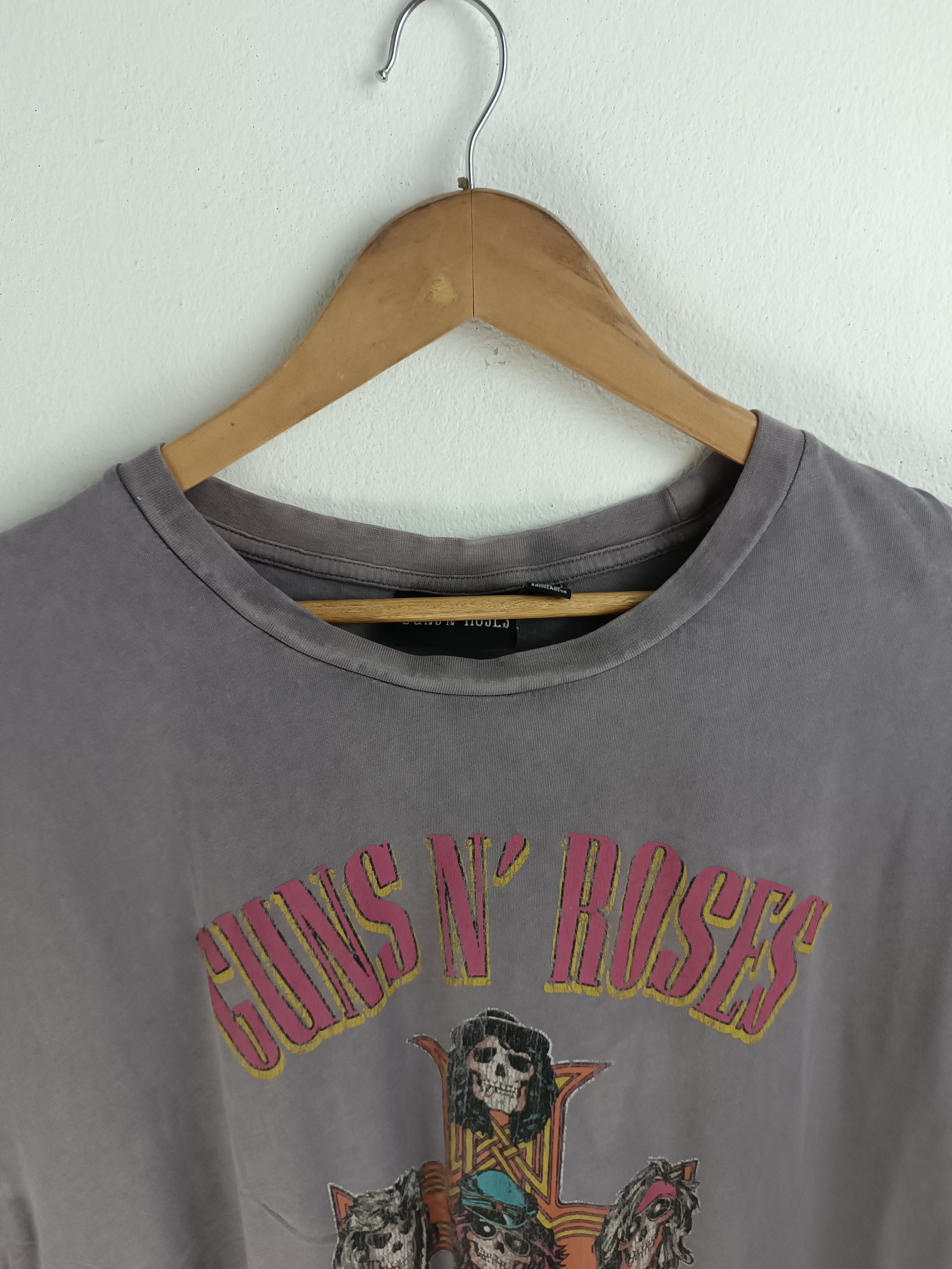 Band Tees VINTAGE GUNS N' ROSES CROSS FADED TE motley acdc metallica Size US XXL / EU 58 / 5 - 10 Thumbnail