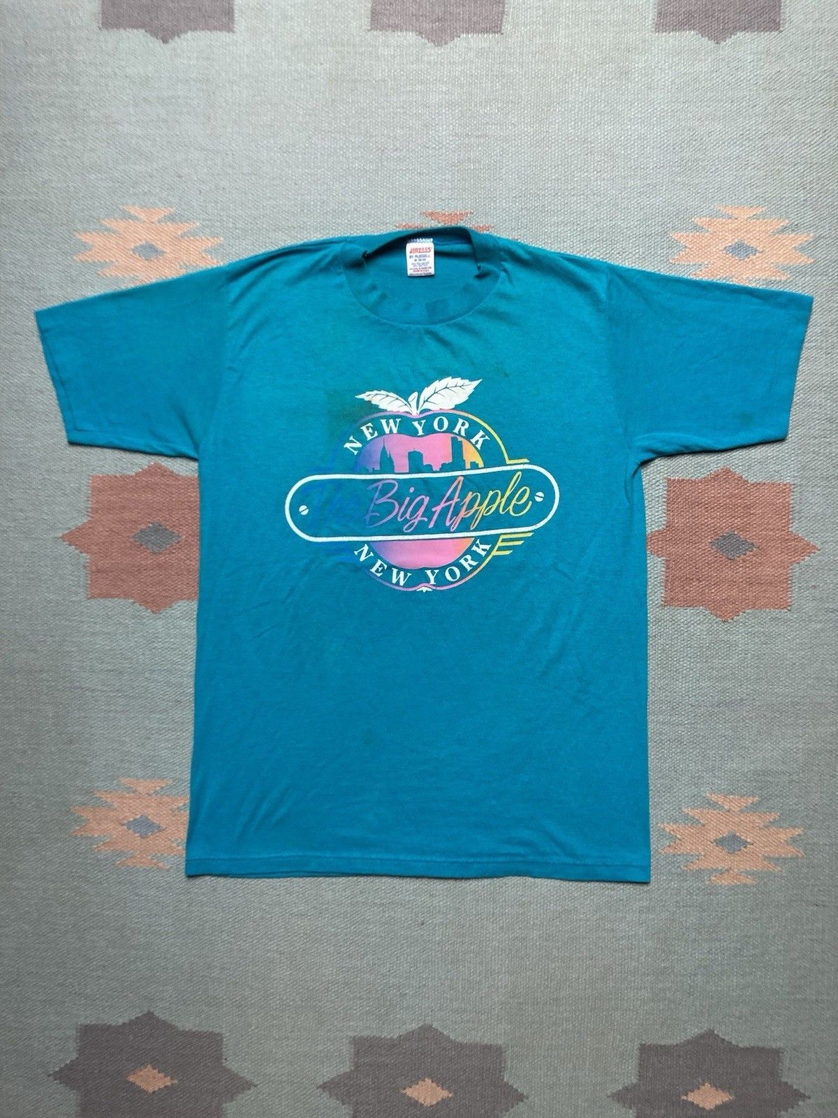 Jerzees × Vintage 80s t shirt New York the big apple rainbow soft thin medium Size US M / EU 48-50 / 2 - 1 Thumbnail