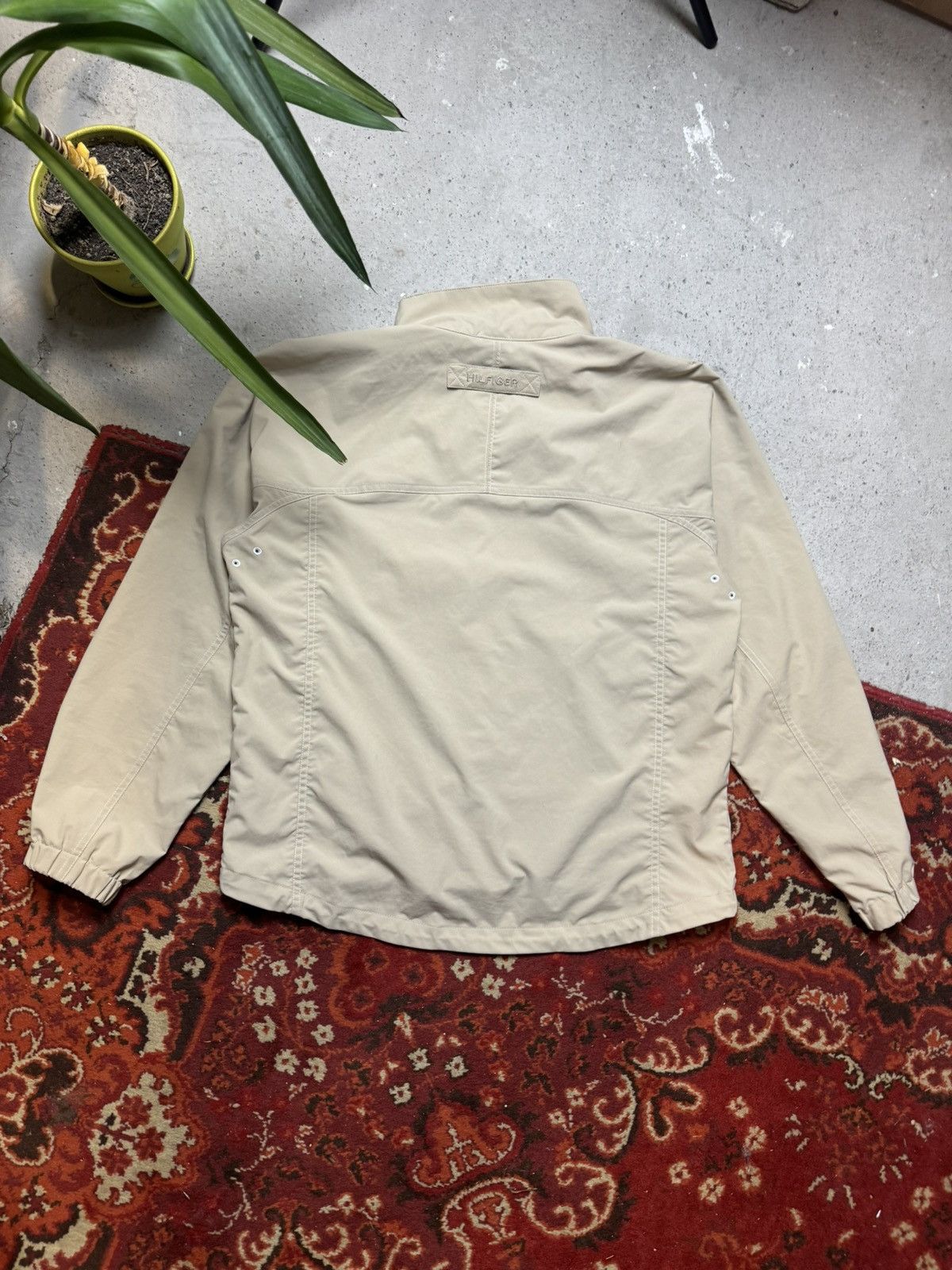 Tommy Hilfiger × Vintage Vintage Y2K Tommy Hilfiger Nylon Waterproof Monsieurk Jacket Size US M / EU 48-50 / 2 - 16 Thumbnail