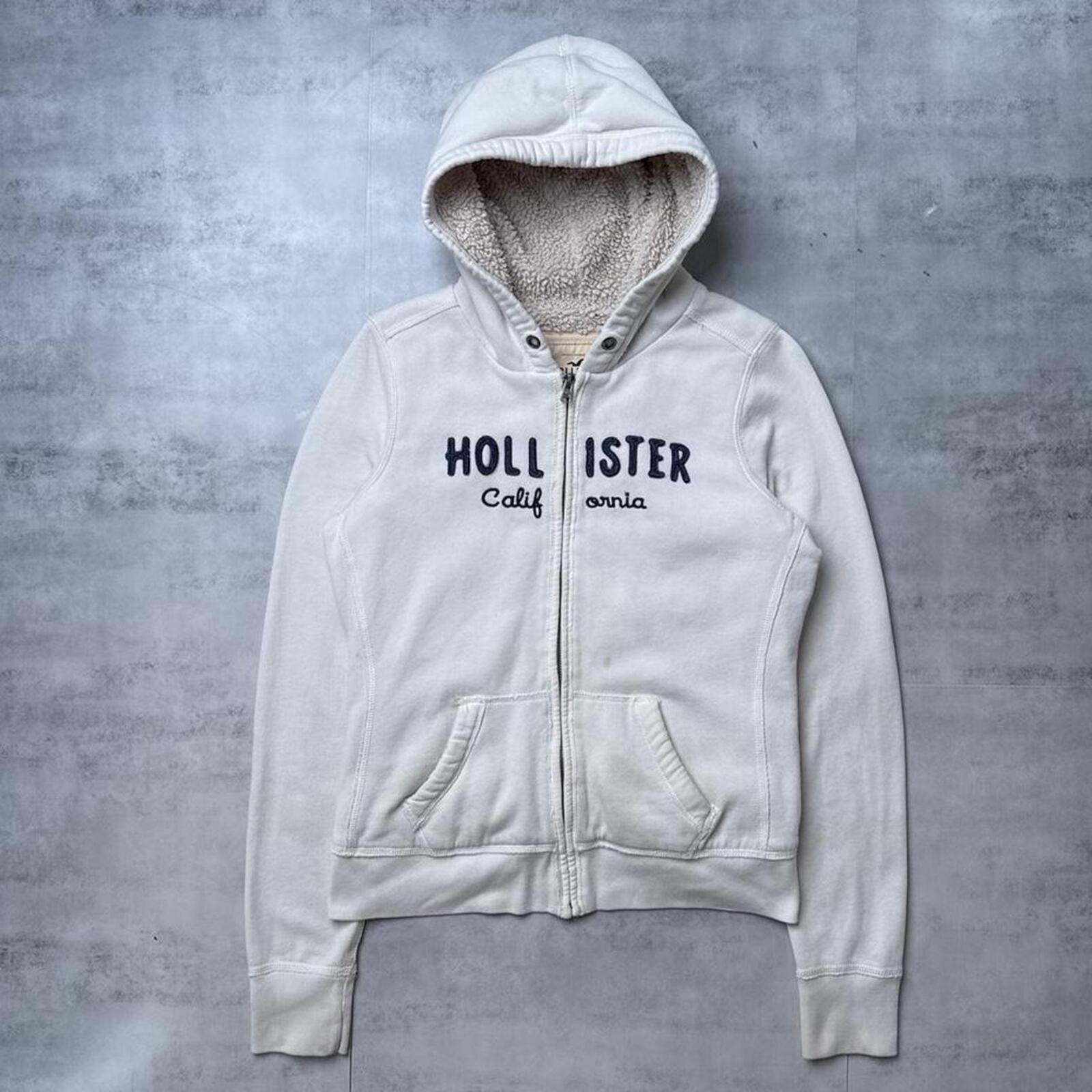 Other Y2K Hollister 00s Sherpa White Zip Up Jacket Size M / US 6-8 / IT 42-44 - 1 Thumbnail