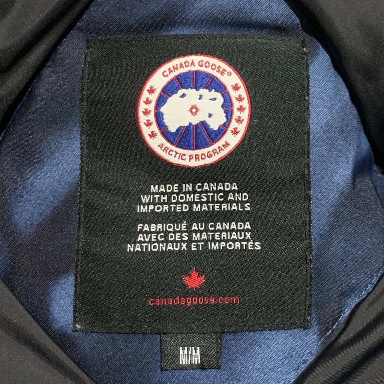 Canada Goose Canada Goose Expedition Camo Fur Down Jacket Navy (M) Size US M / EU 48-50 / 2 - 6 Thumbnail