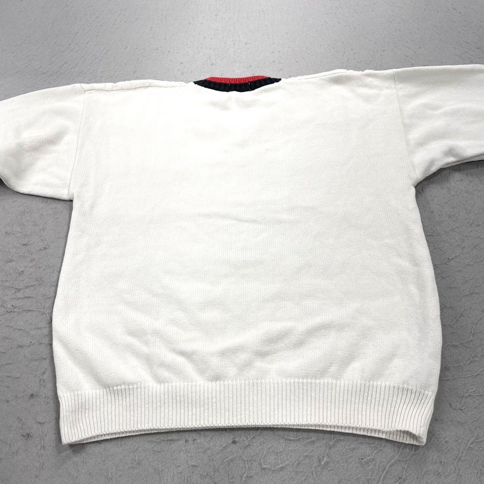 Lacoste VINTAGE Lacoste Mens Large White Textured Cotton Knit 90s Sweater Pullover V-Neck Logo Shirt Size US L / EU 52-54 / 3 - 5 Thumbnail