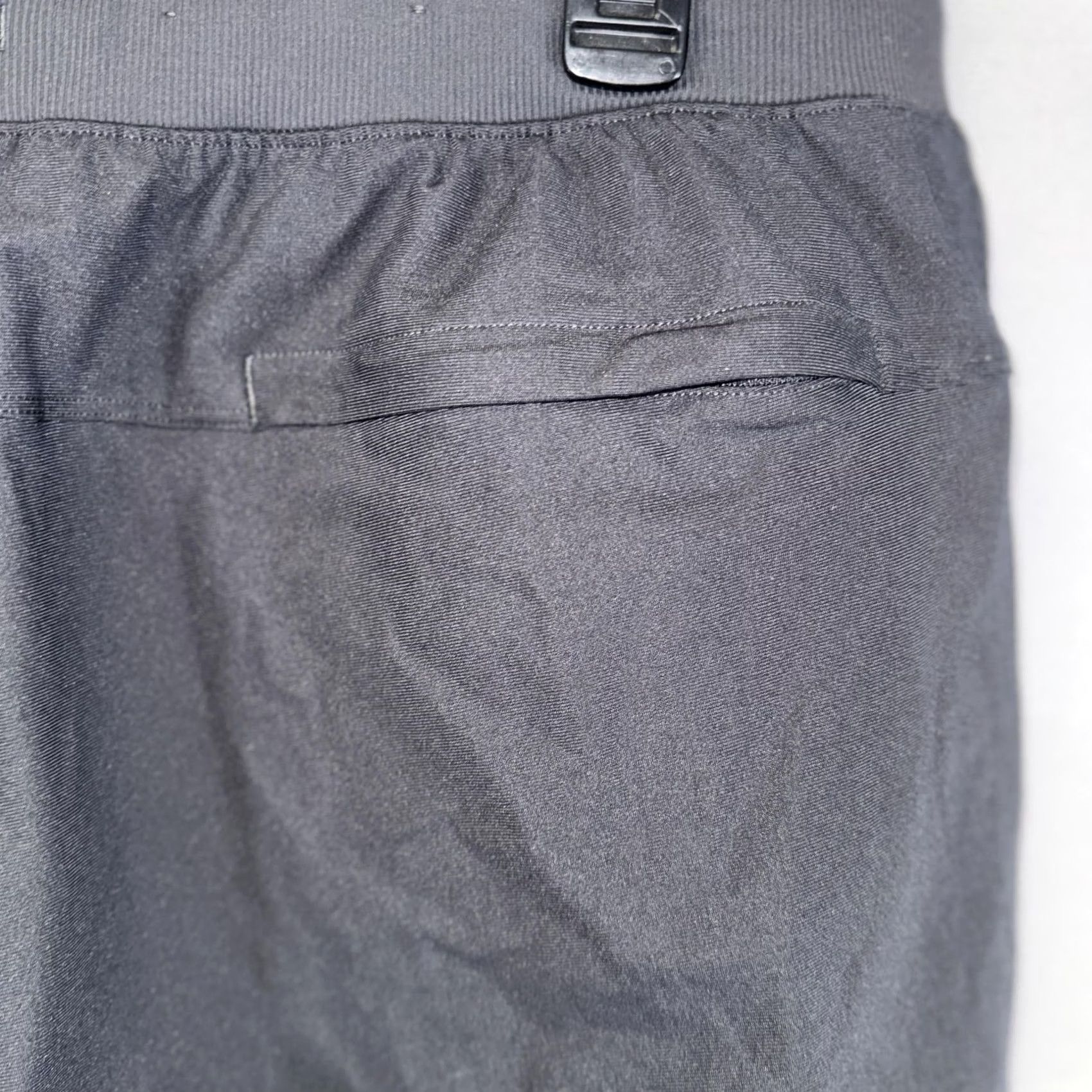 Lululemon Lululemon Jogger Pants Mens XL Gray Recycled Polyester Athletic Drawstring Comfort Fit Gym & Training Size US 36 / EU 52 - 4 Thumbnail