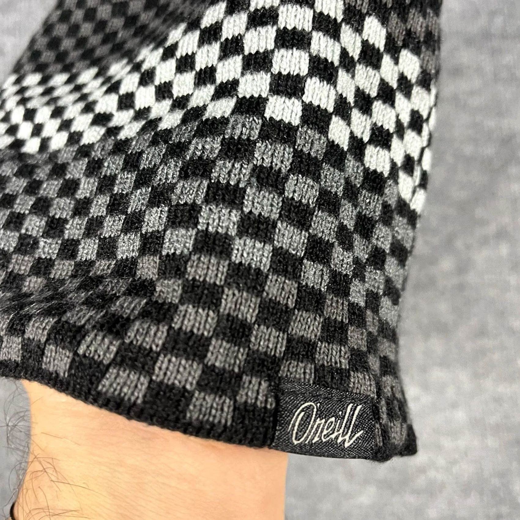 O'Neill VINTAGE O'Neill Reversible Beanie Hat One Size Men Black Checkered 90s Hipster Retro Ski Sports USA Grunge Emo Size ONE SIZE - 2 Thumbnail