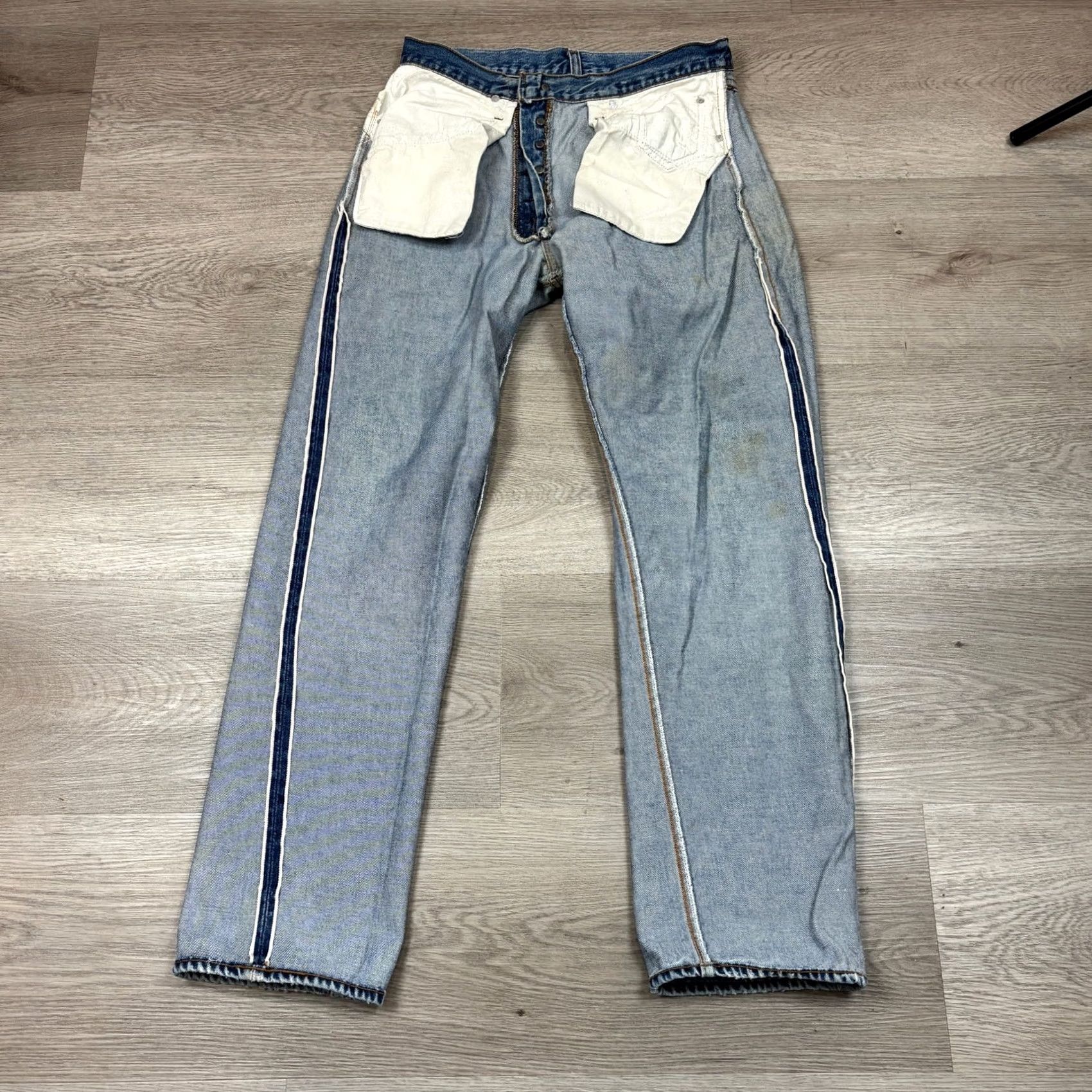 Levi's VINTAGE Levi's 501 Selvedge Denim Redline Jeans 30x30 Made in USA Men Redline 80s Straight Denim Jeans Levis Size US 30 / EU 46 - 3 Thumbnail