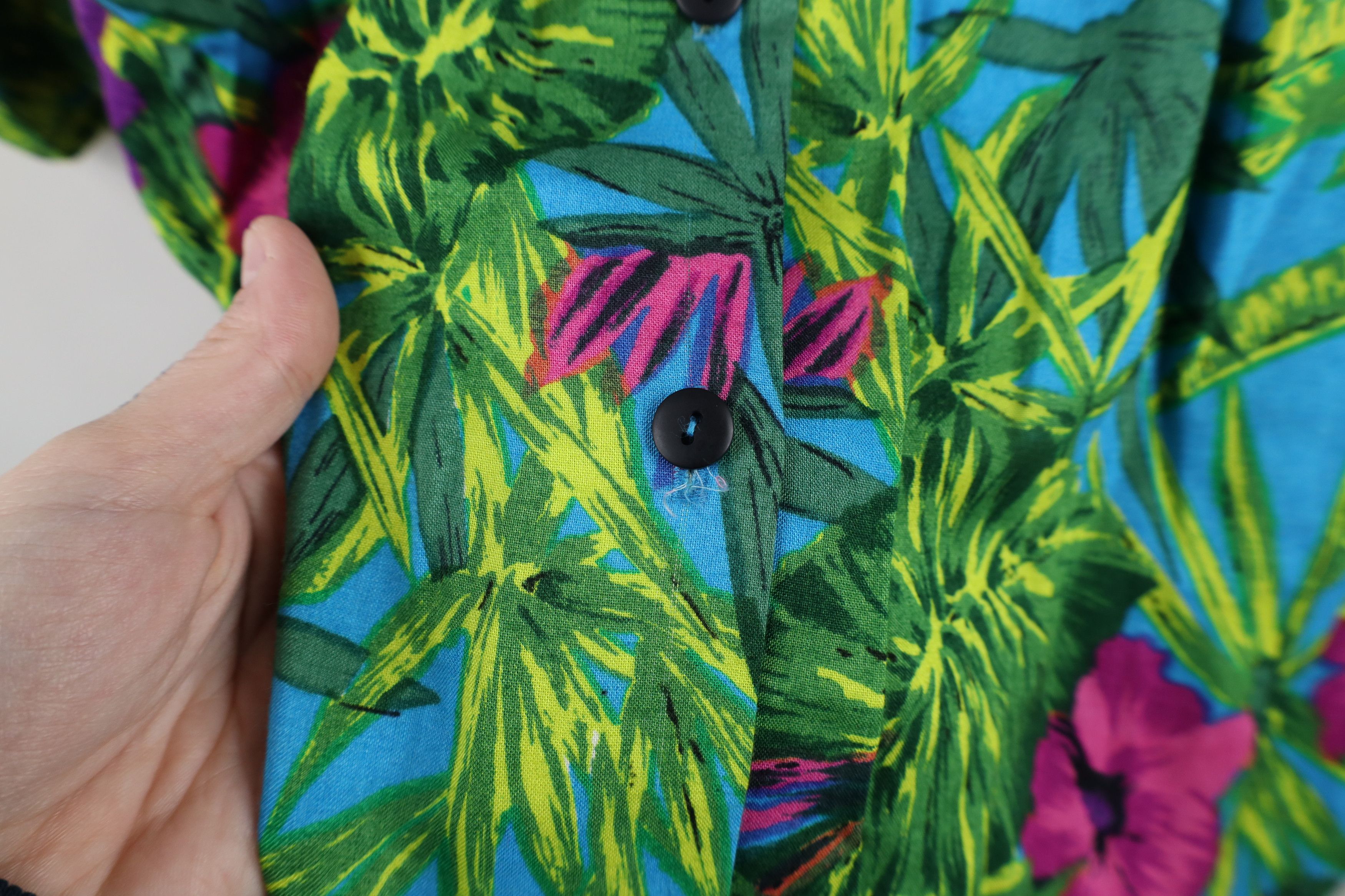 Vintage Vintage 90s Streetwear Luau Hawaiian Party Button Shirt Size XXL / US 16-18 / IT 52-54 - 6 Thumbnail