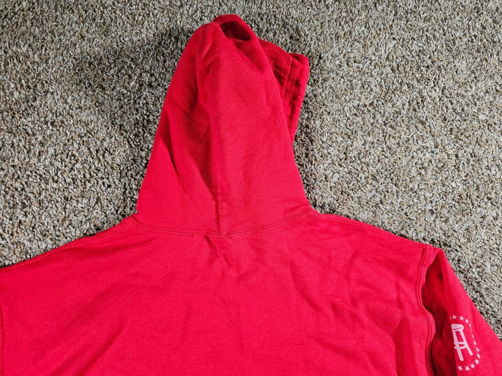 Gildan Barstool Sports CE3 Red Hoodie Gildan Heavy Sz M Size US M / EU 48-50 / 2 - 9 Thumbnail