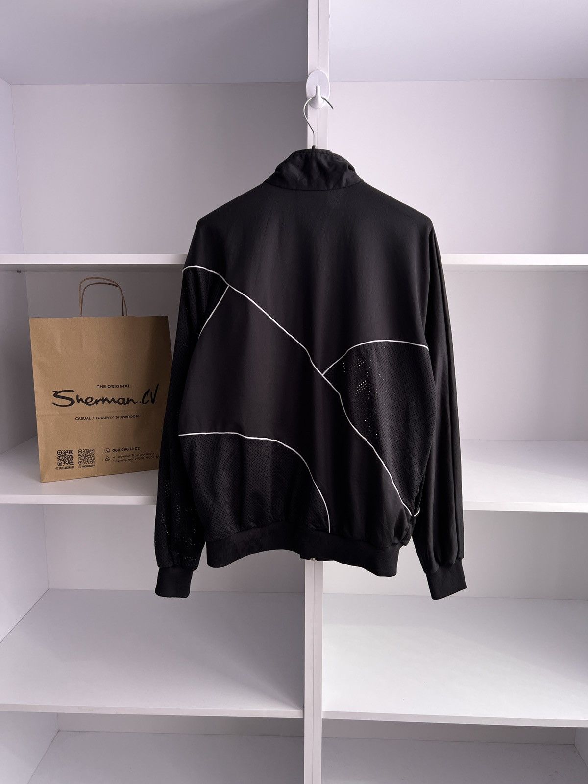 Nike × Vintage Vintage Nike 90s Track Zip Sweatshirt Size US L / EU 52-54 / 3 - 10 Thumbnail