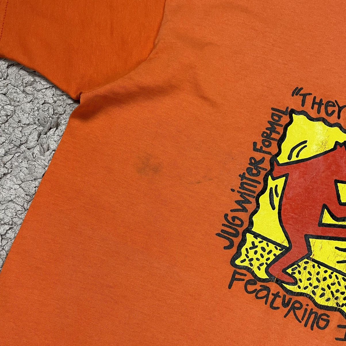 Vintage Vintage Art Keith Haring Parody T-shirt Size US L / EU 52-54 / 3 - 12 Thumbnail
