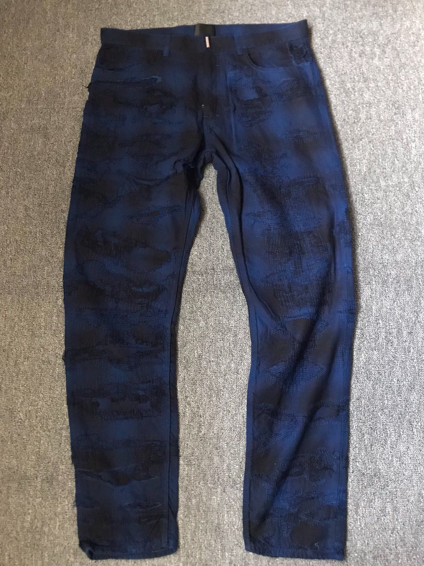 Givenchy Givenchy Blue Black Plaid Casual Pants Size US 36 / EU 52 - 1 Thumbnail