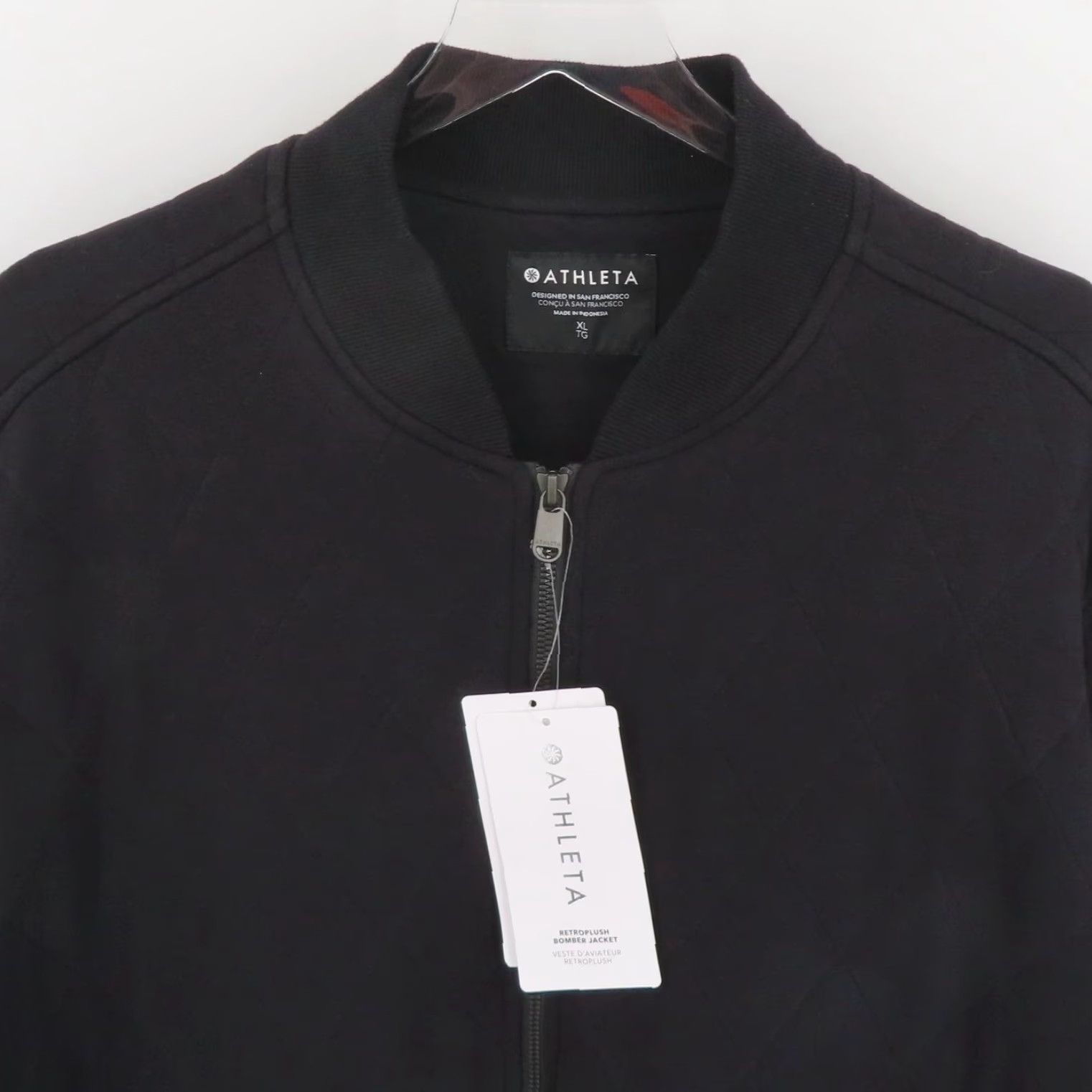 Athleta **Women XL Bomber Jacket Black Diamond Quilted Zip Athleta NEW** User: Women XL Diamond Quilted Zip Black Bomber Jacket Athleta NEW Size XL / US 12-14 / IT 48-50 - 2 Thumbnail