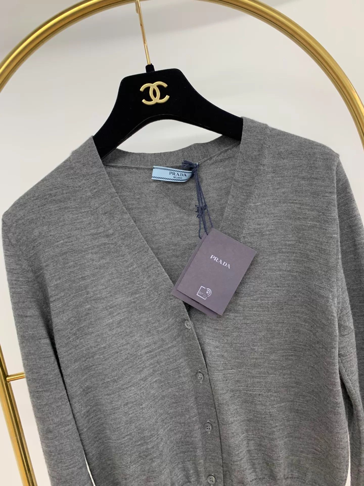 Prada Prada Gray Wool Knit Cardigan 38 NWT Size XS / US 0-2 / IT 36-38 - 2 Thumbnail