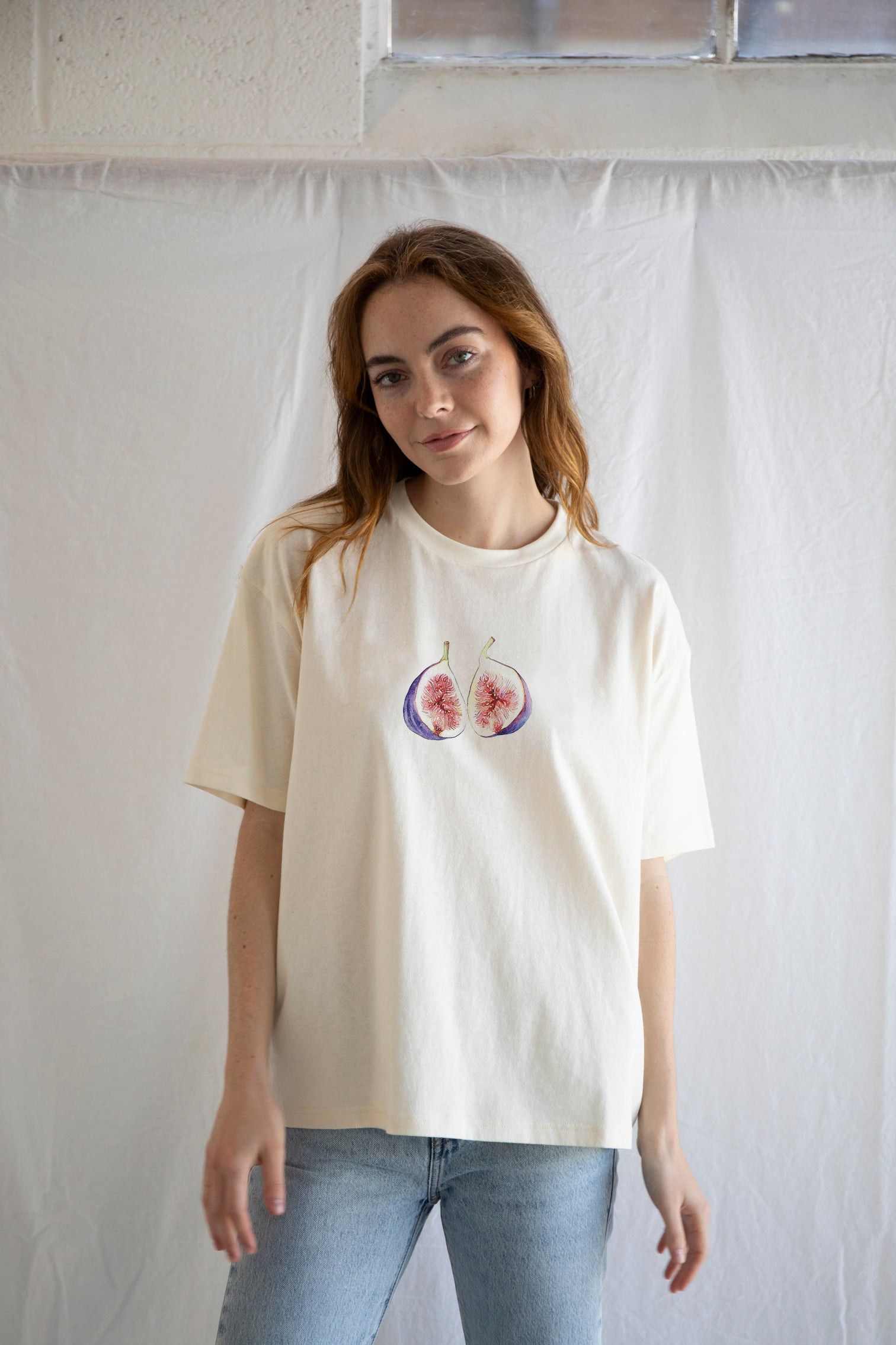 Vintage Cute Figs Tee – Whimsical Fruit Graphic T-Shirt Size M / US 6-8 / IT 42-44 - 1 Thumbnail
