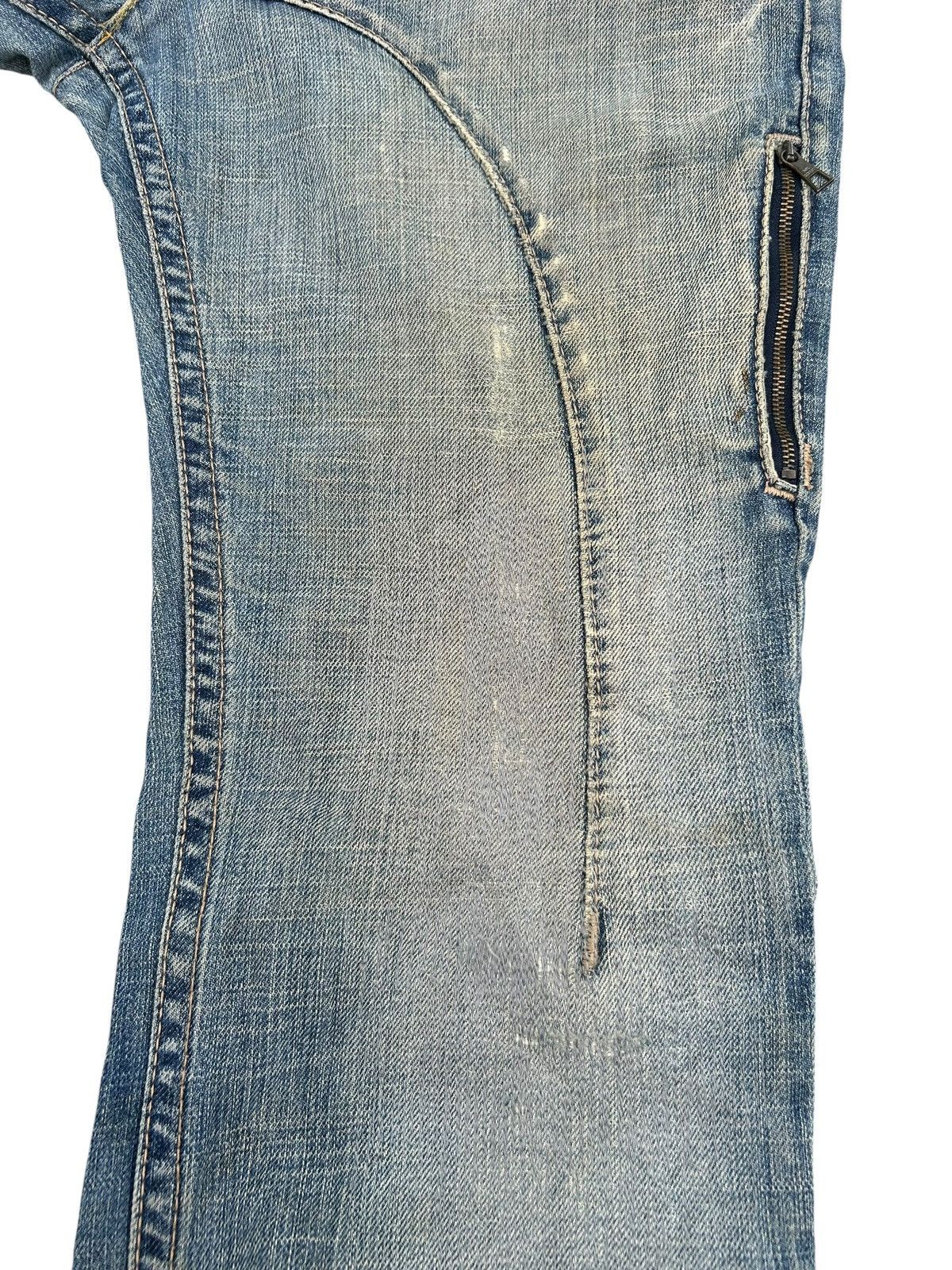 Neil Barrett Neil Barrett Punk Bondage Style Distressed Italy Denim Jeans Size US 32 / EU 48 - 5 Thumbnail