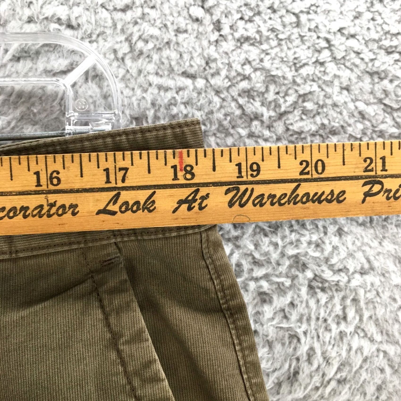 Banana Republic Banana Republic Straight Fit Pants Mens 36/30 Green Mid Rise Zip Fly Casual Pants Mens Green Straight Fit Slant Pockets 36/30 Regular Rise Size US 36 / EU 52 - 5 Thumbnail