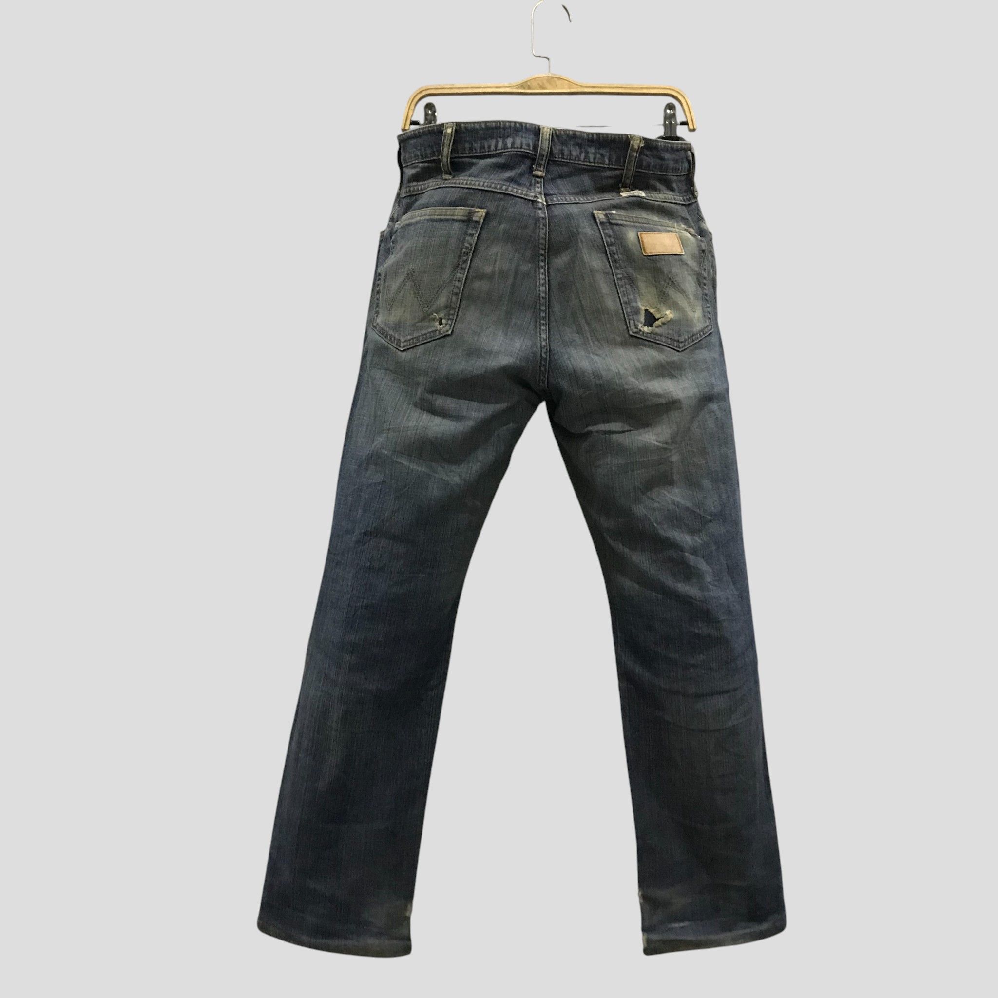 Wrangler Vintage Wrangler Japan Distressed Blue Straight Leg Jeans Size US 34 / EU 50 - 2 Thumbnail