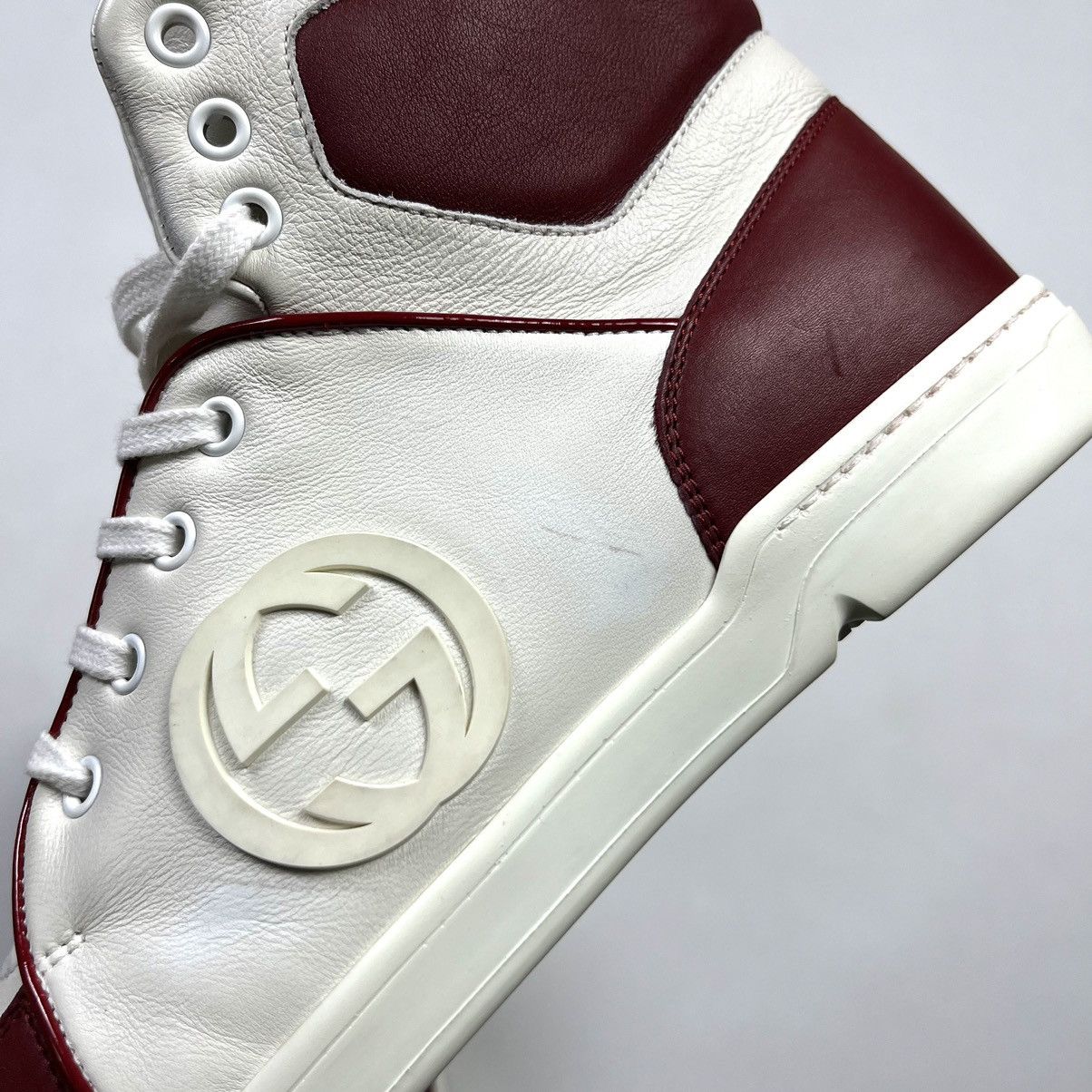 Gucci Gucci Luxury Hi-Top Sneakers Leather Red White Size US 7 / EU 40 - 9 Thumbnail