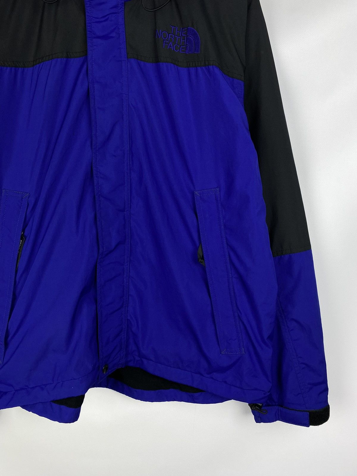 The North Face × Vintage The North Face vintage men’s hooded windbreaker jacket Size US L / EU 52-54 / 3 - 3 Thumbnail
