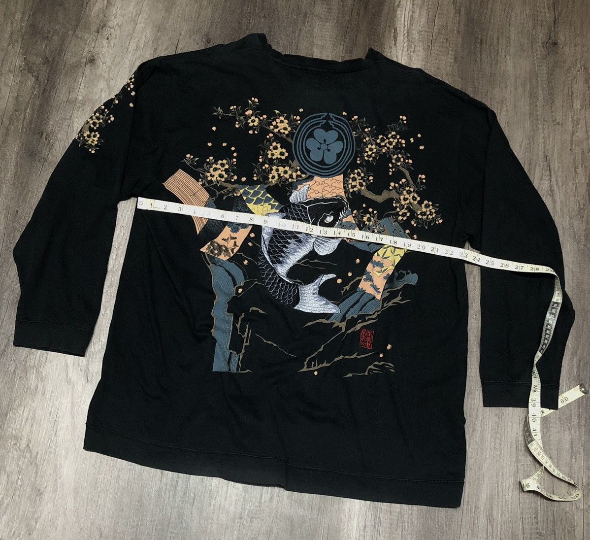 VINTAGE KARAKURI TAMASHI SUKAJAN KOI BIG LOGO LONG SLEEVE