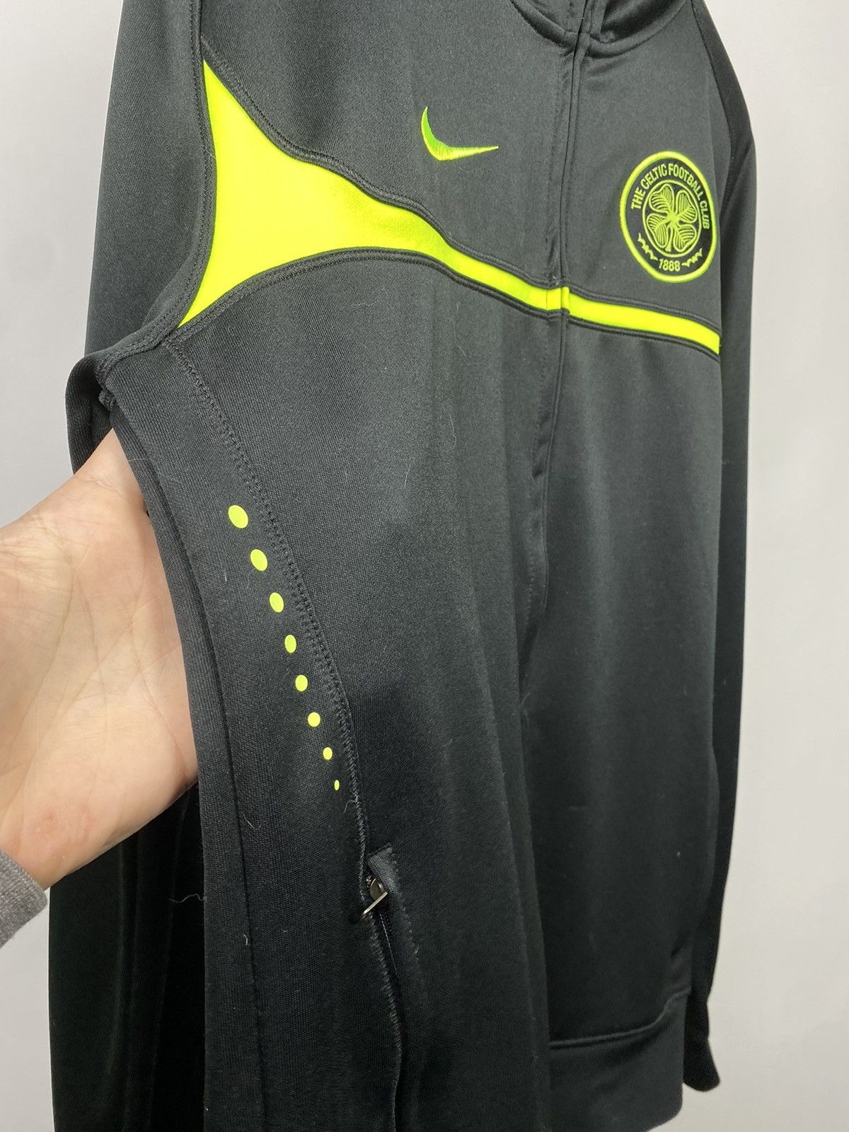 NBA × Nike Nike Celtic Football Club Track Jacket Men’s Size Large Size US L / EU 52-54 / 3 - 7 Thumbnail