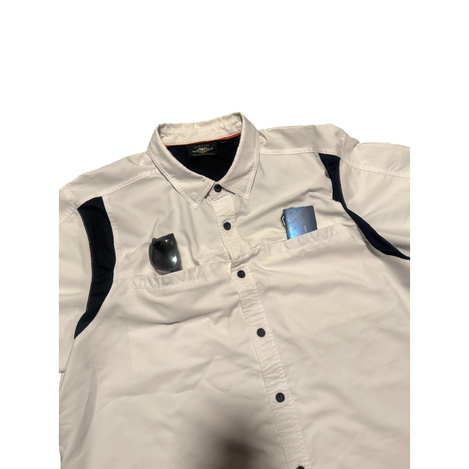 Harley Davidson VINTAGE Harley-Davidson Button Shirt 2XL Mens Casual Workwear Biker Motorcycle Grunge Y2K Ivory Solid Short Sleeve Embroidered Pockets Size US XXL / EU 58 / 5 - 6 Thumbnail