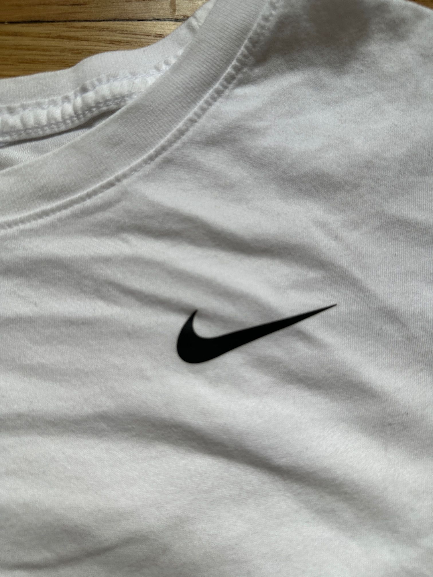 Nike Nike Dri-Fit Short Sleeve Swoosh Active Gym T-Shirt White XL Size US XL / EU 56 / 4 - 2 Thumbnail
