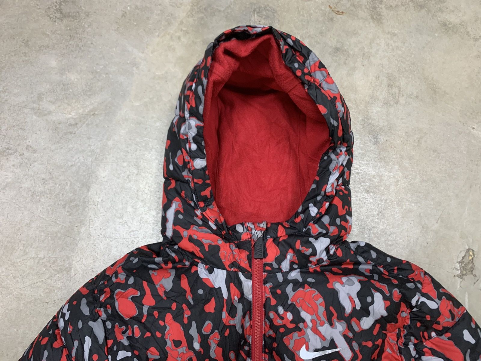 Nike Nike Red Camo Puffer Jacket Size US M / EU 48-50 / 2 - 4 Thumbnail