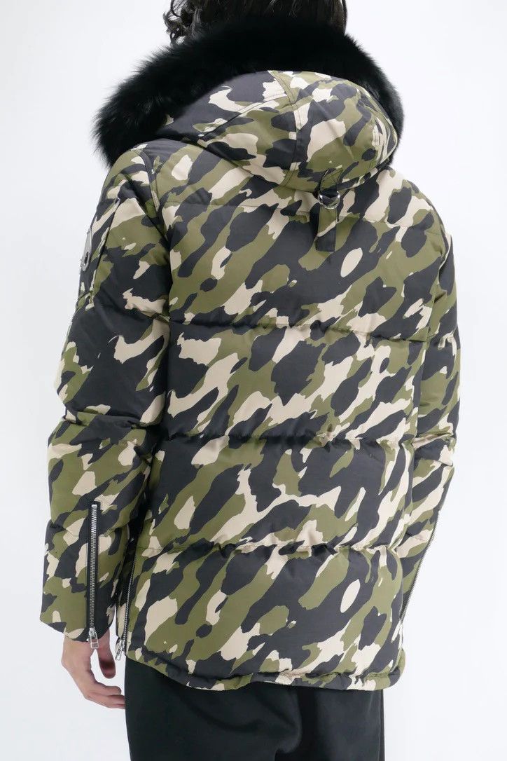 o1c11t2y0124 3Q In Camo Jacket in Green