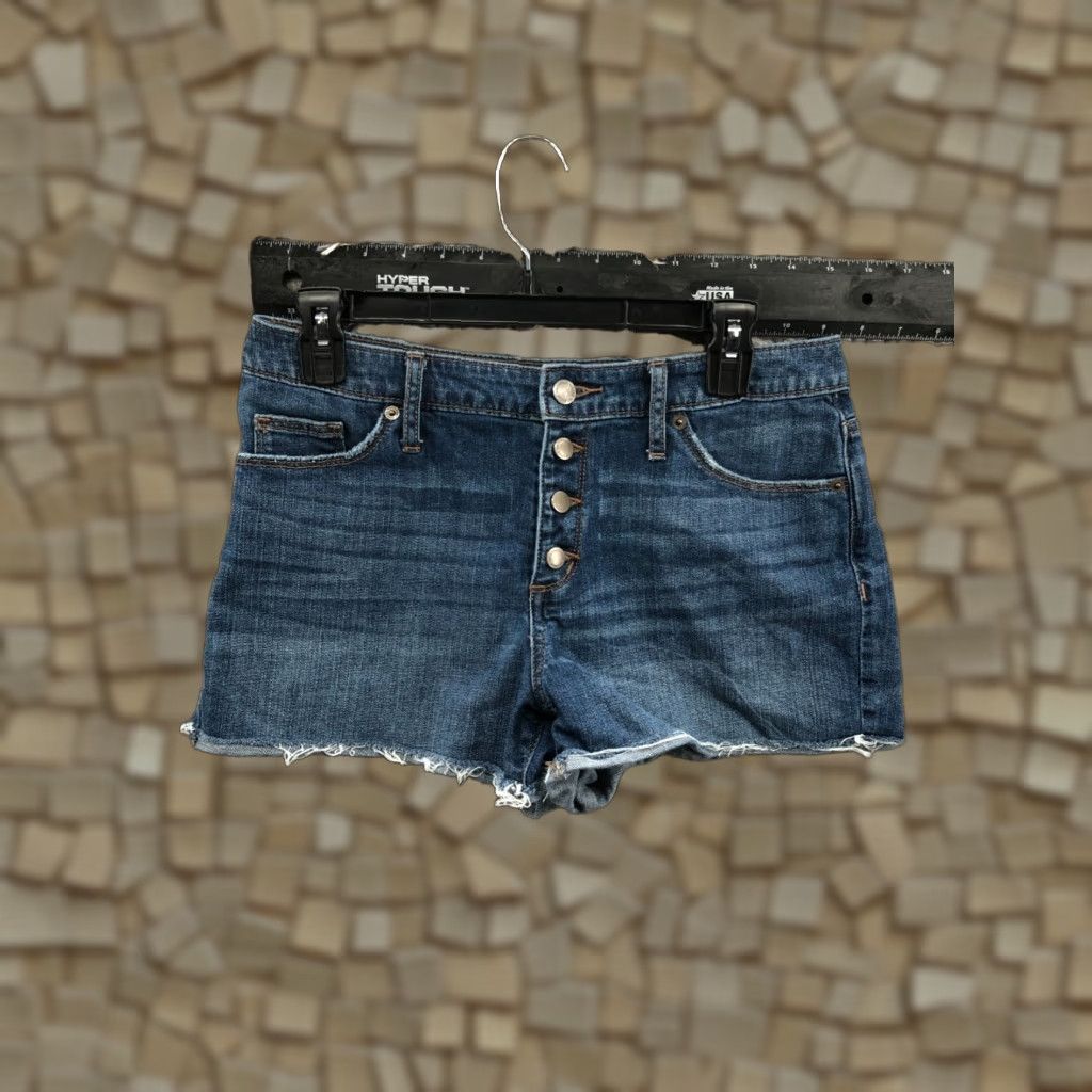 Vintage Universal Thread High Rise Shorts Womens 6 Medium Wash Blue Cut-Off Casual Denim 5-Pocket. Size 28" / US 6 / IT 42 - 1 Thumbnail