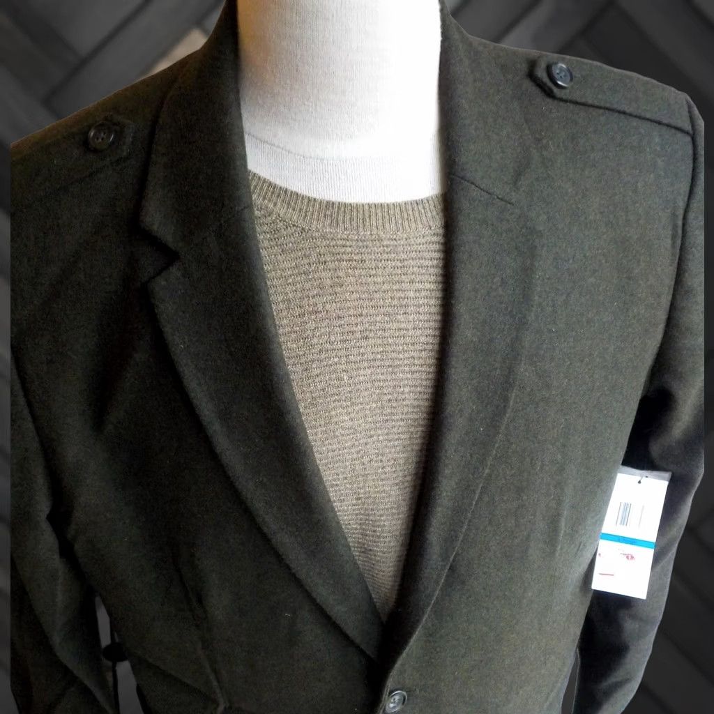 Calvin Klein Calvin Klein Blazer Army Green XL NWT The Militant Wool Blend Blazer Men Blazer Army Militant Epaulettes 2 Button Solid Size 46R - 1 Thumbnail