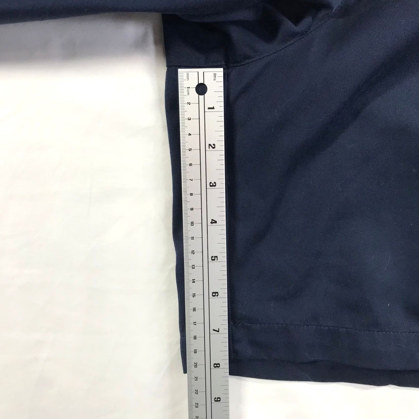 Vintage LL Bean Women Navy Blue Pleated Walking Shorts Size 16 Cotton Blend Size 24" / US 00 / IT 34 - 4 Thumbnail
