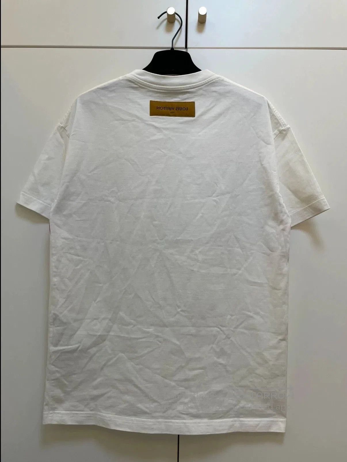 Louis Vuitton louis vuitton graffiti short sleeve t. Size US M / EU 48-50 / 2 - 2 Thumbnail