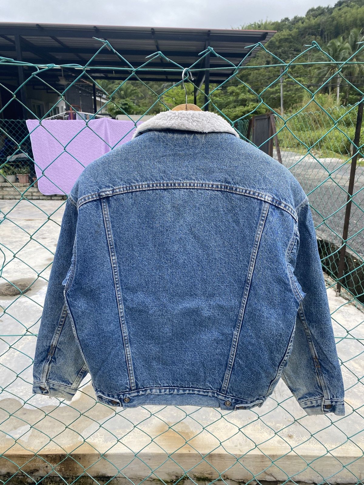 Levi's Vintage 90s Levis sherpa denim jacket Size US M / EU 48-50 / 2 - 2 Thumbnail