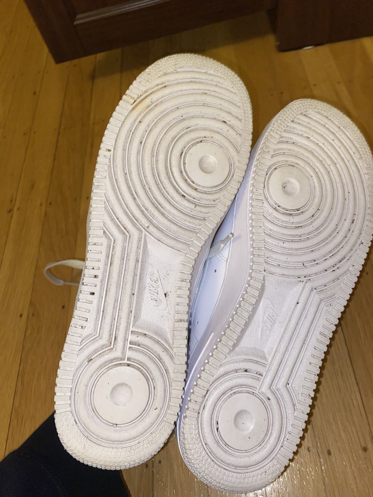 Nike White Air Force One's Size US 10.5 / EU 43-44 - 6 Thumbnail