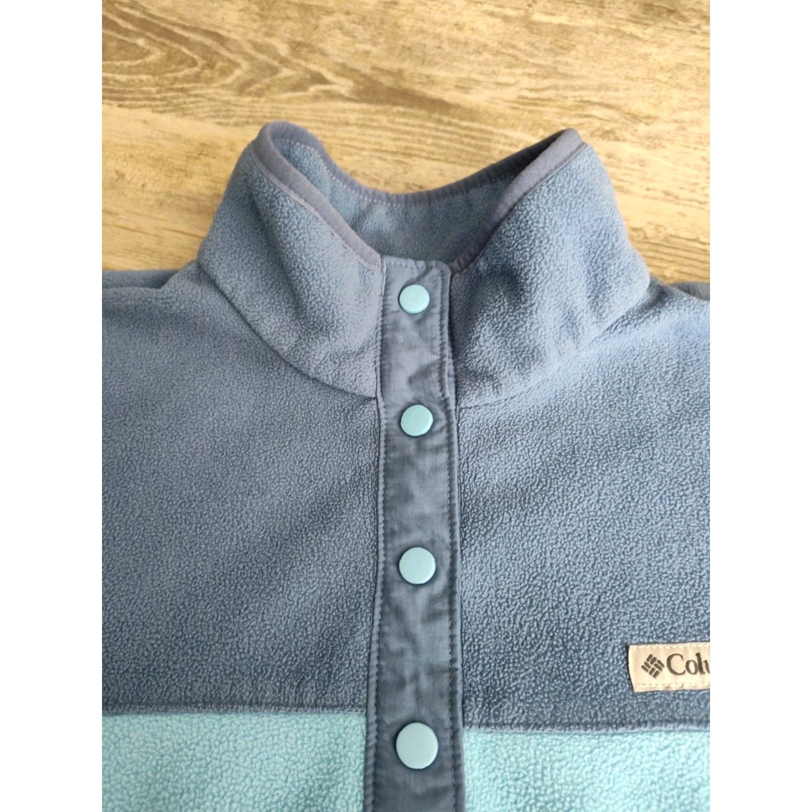 Vintage Columbia Women’s Fleece Pullover Jacket Medium Blue 1/4 Snap Button Pockets EUC Size M / US 6-8 / IT 42-44 - 6 Thumbnail