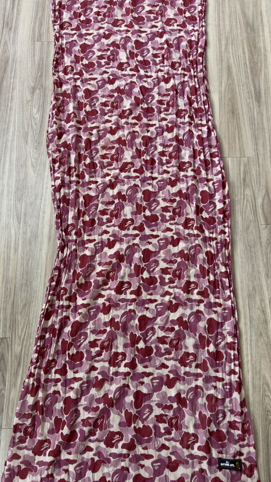 Bape Bape Silk Scarf Red Size ONE SIZE - 6 Thumbnail