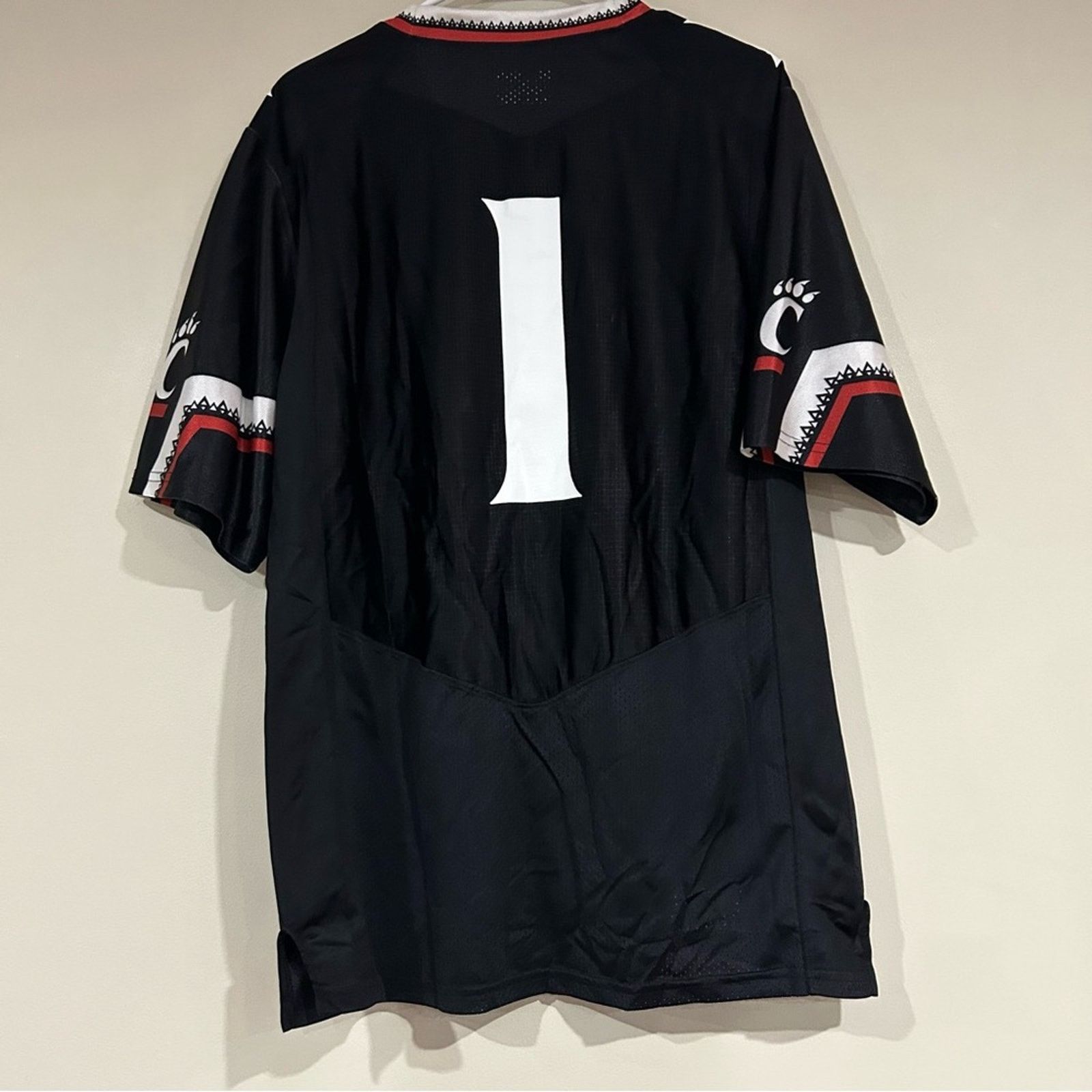 Under Armour Under Armour Cincinnati Bearcats Football Jersey Size US M / EU 48-50 / 2 - 2 Thumbnail