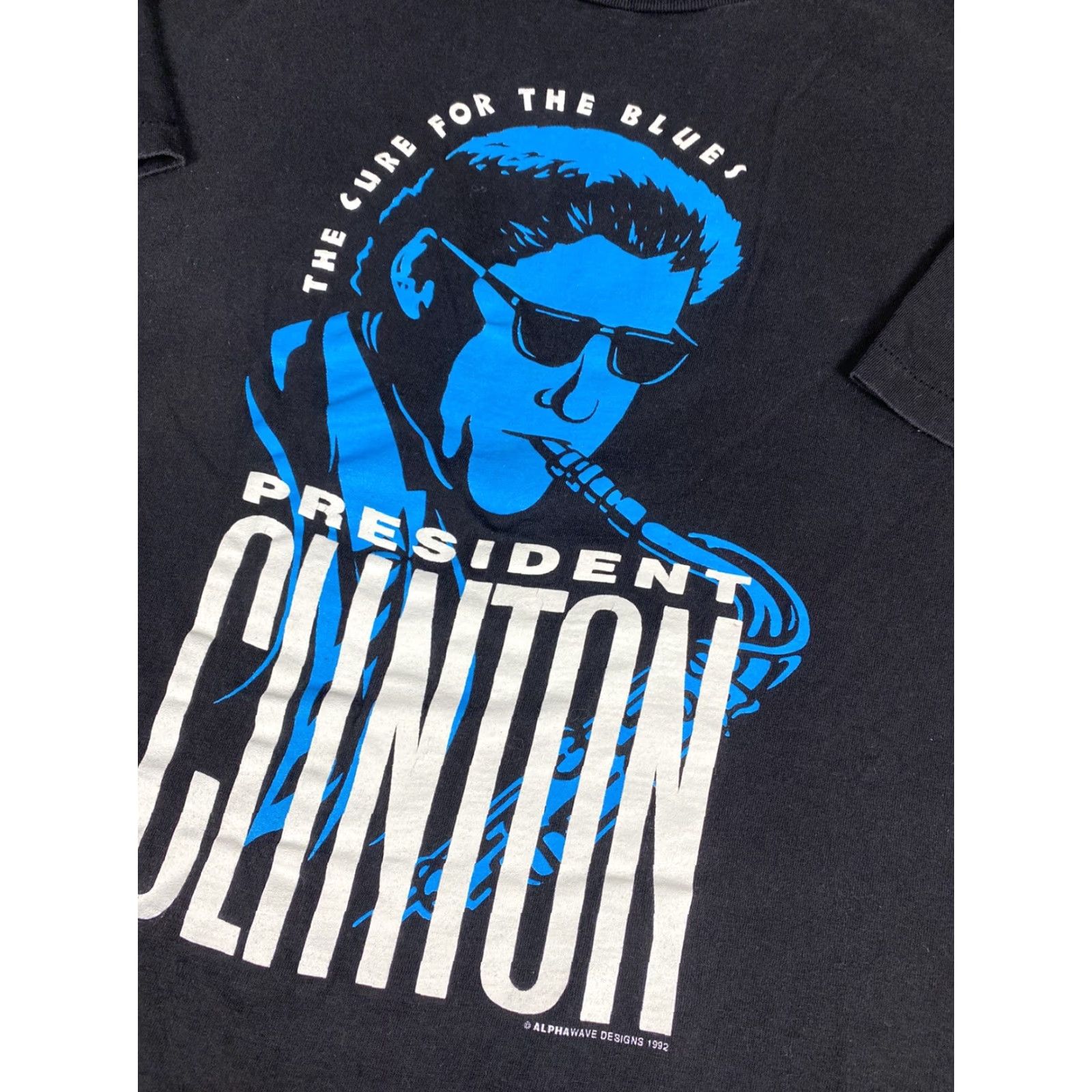 Vintage VINTAGE The Cure For The Blue President Bill Clinton saxaphone T Shirt XL 1992 Black Mens Size US XL / EU 56 / 4 - 2 Thumbnail