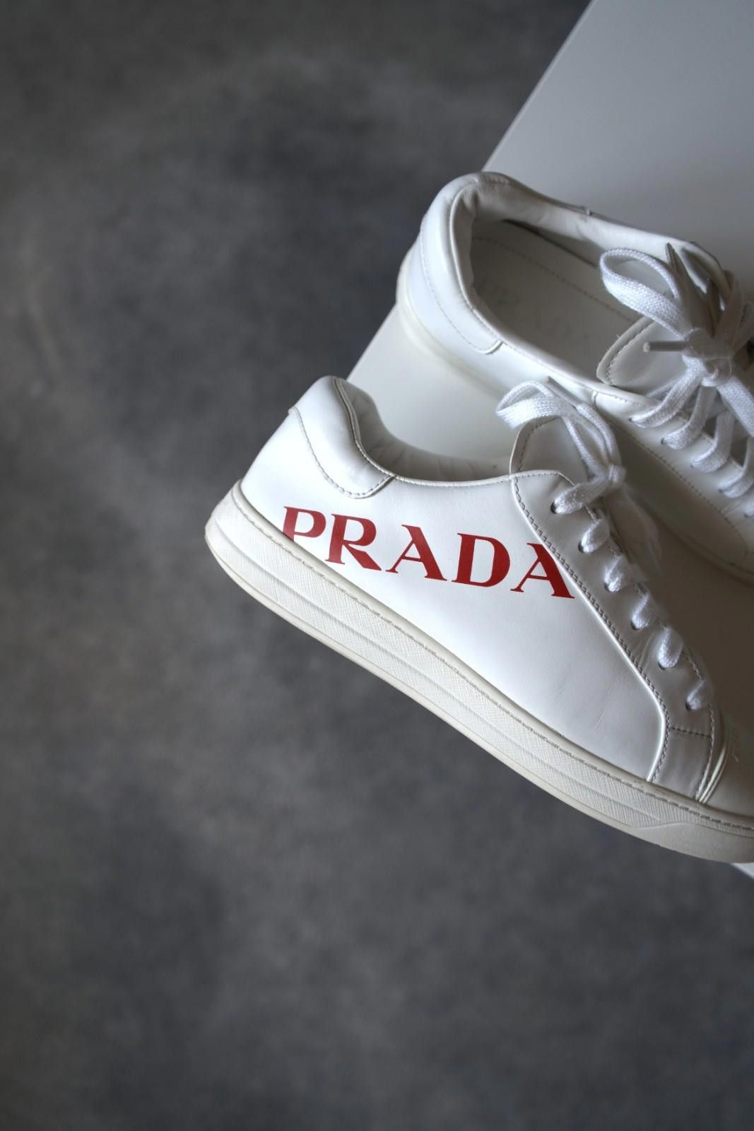 Prada Prada Logo Leather Low Sneakers White / Red Women US8.5 Size US 6 / IT 36 - 2 Thumbnail
